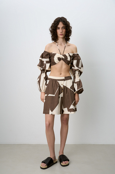 Шорты с геометрическим принтом