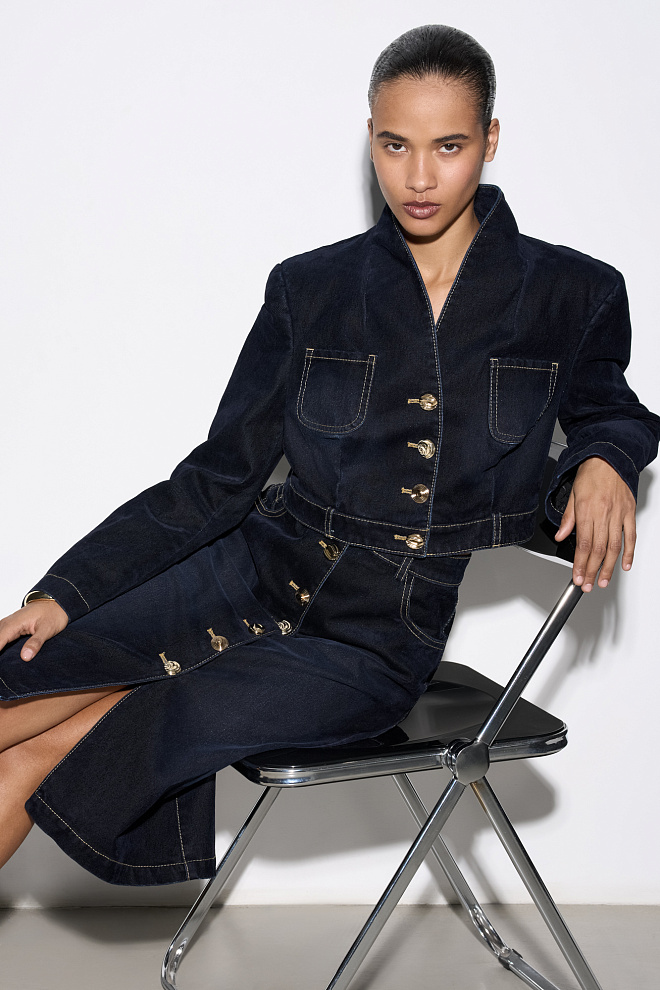 Джинсовая юбка миди с эффектом бархата