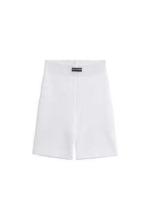 белый Трикотажные велосипедки из вискозы. Модель с эластичным поясом и&nbsp;&nbsp;жаккардовым ярлыком. Изделие выполнено в рубчик. Дополнить образ можно топом в таком же стиле.