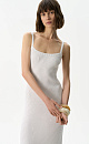 Трикотажный сарафан из хлопка с добавлением вискозы. Модель приталенного силуэта, без рукавов, на бретелях. Изделие выполнено в широкий рубчик.