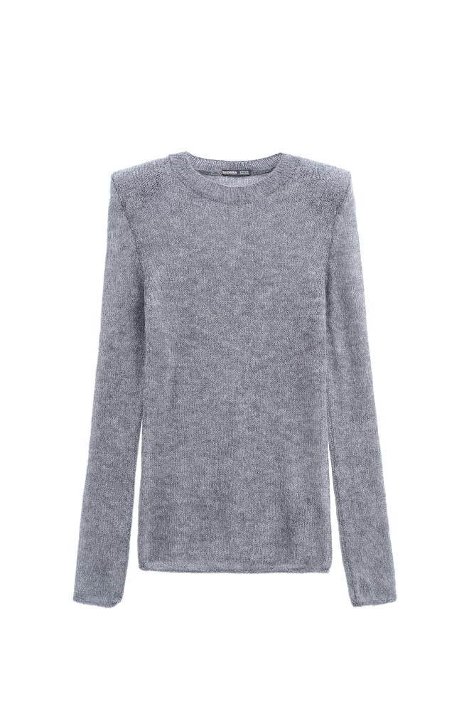 Мохеровый джемпер с плечиками