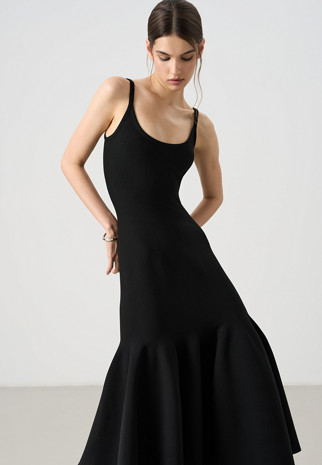 Трикотажное платье из вискозы