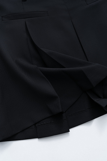 Юбка мини со встречными складками