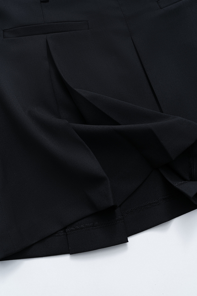 Юбка мини со встречными складками