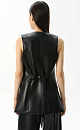 Классический жилет из мягкой экокожи. Модель прямого кроя, с V-образным вырезом и имитацией карманов с клапанами. Изделие на подкладке. Застежка на пуговицы.