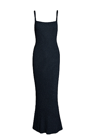 черный Сарафан с люрексом на тонких бретелях. Модель приталенного силуэта длины макси, выполнена из материала с эффектом металлического блеска.