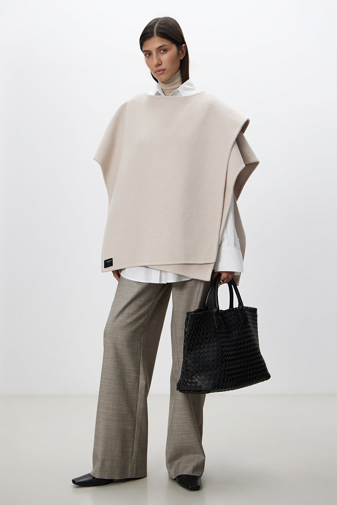 Пончо из шерсти