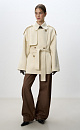 Двубортное пальто с добавлением верблюжьей шерсти. Модель прямого свободного силуэта с отложным воротником и боковыми карманами. Изделие декорировано отлетной кокеткой и широкими лацканами на плечах. На талии расположены шлевки, через которые продевается пояс, выполненный из того же материала, что и пальто. Без подкладки. 
