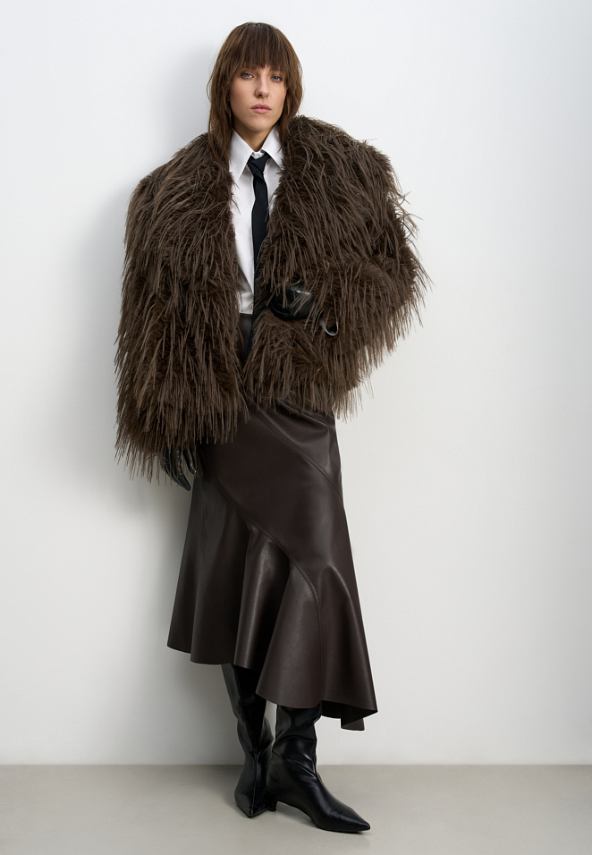 Шуба из экомеха с длинным ворсом