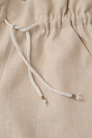 Шорты из 100% льна на кулиске