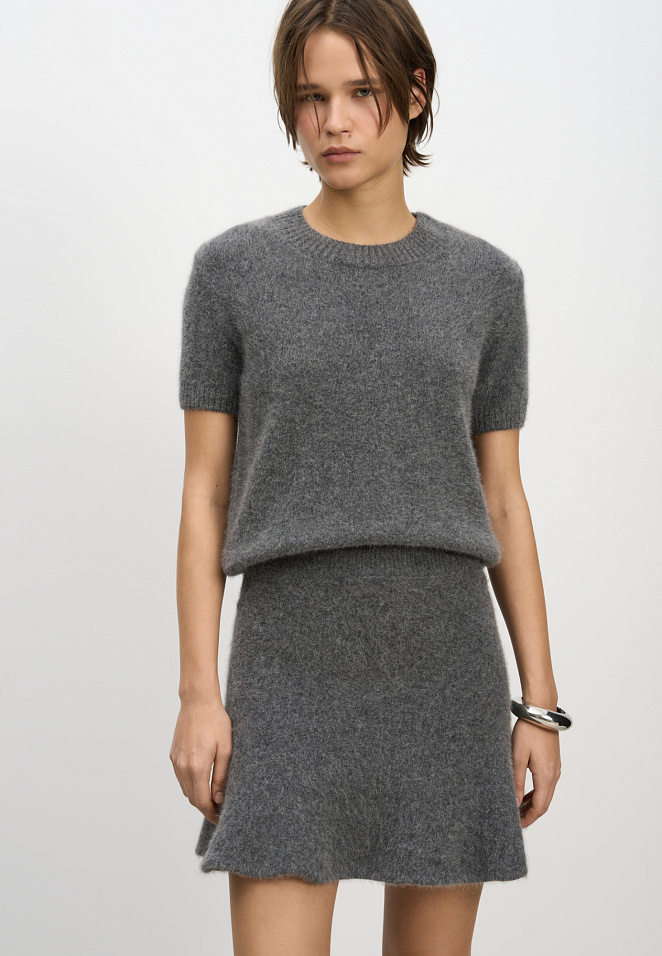 Футболка из пуха лисы