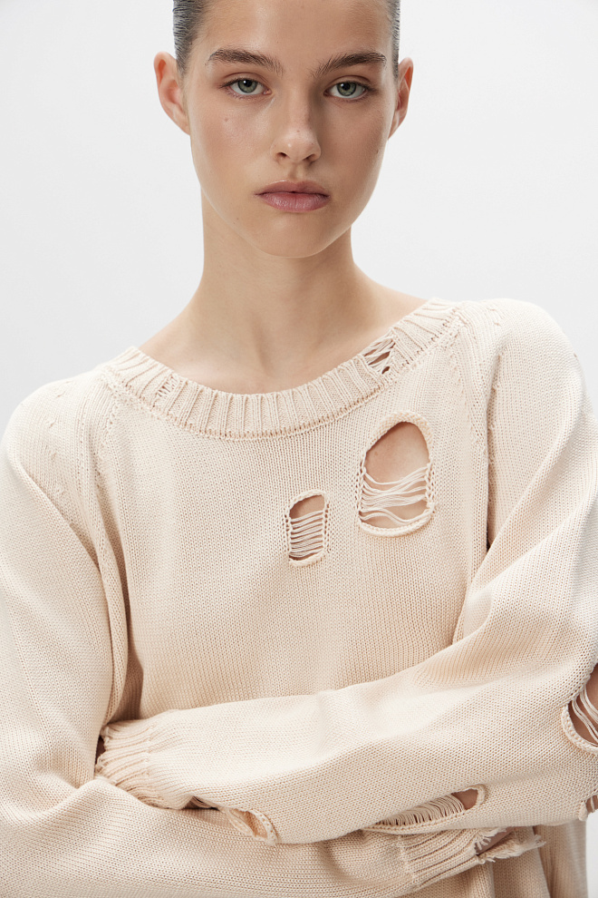 Джемпер из 100% хлопка с рваной текстурой