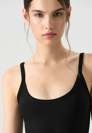 Трикотажное платье из вискозы