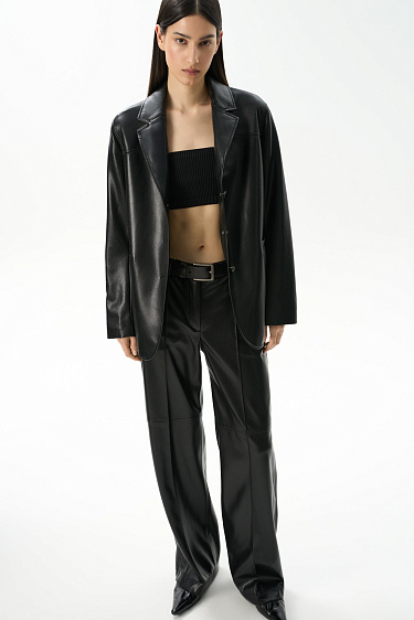 Прямые брюки из экокожи