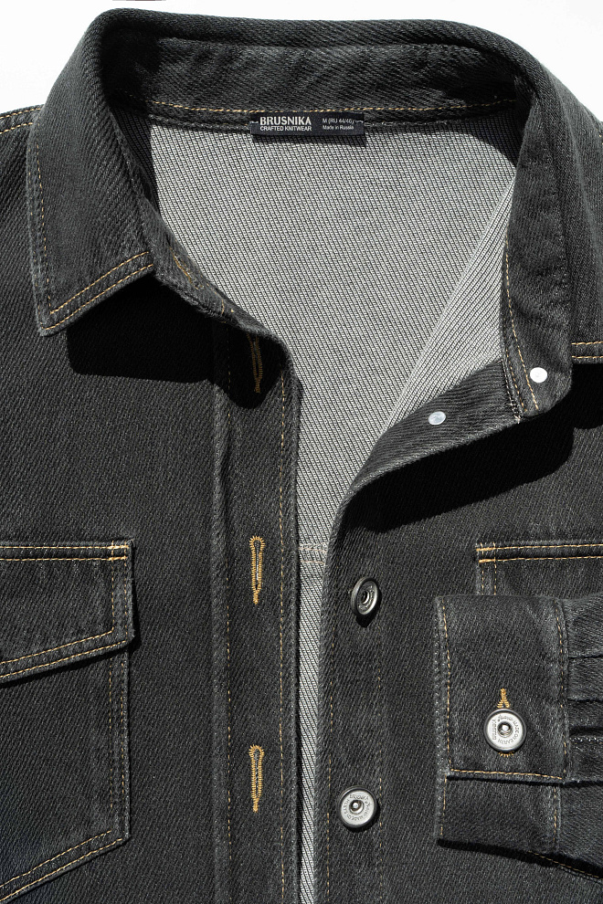 Джинсовая рубашка с нагрудными карманами