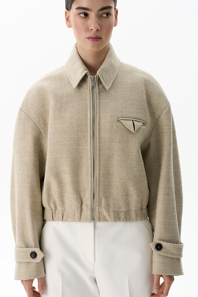 Шерстяной бомбер с отложным с воротником