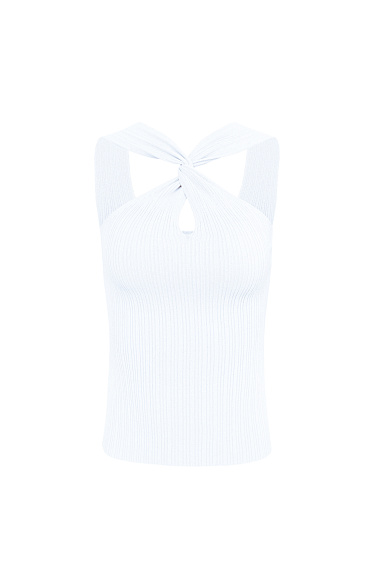 Топ с двойным перекрутом