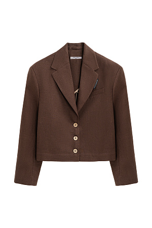 коричневый Укороченный жакет из 100% льна. Модель прямого кроя с классическим отложным воротником, карманом на груди и пуговицами на манжетах. Изделие на подкладке. Застежка на три пуговицы. Брендированный ярлык на лацкане.