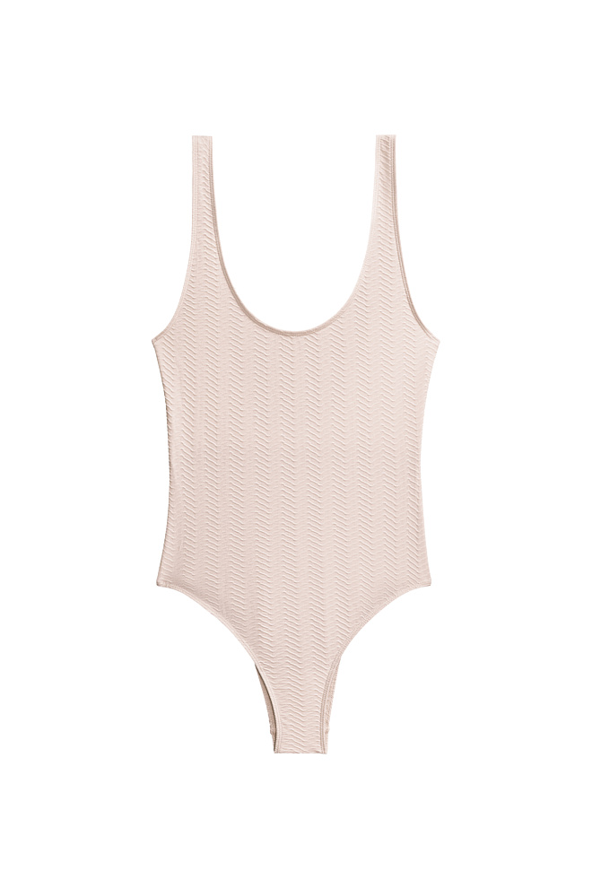 Купальник с U-образным вырезом