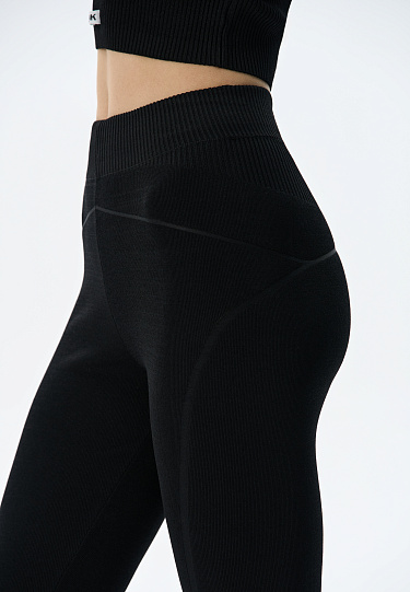 Леггинсы со штрипками