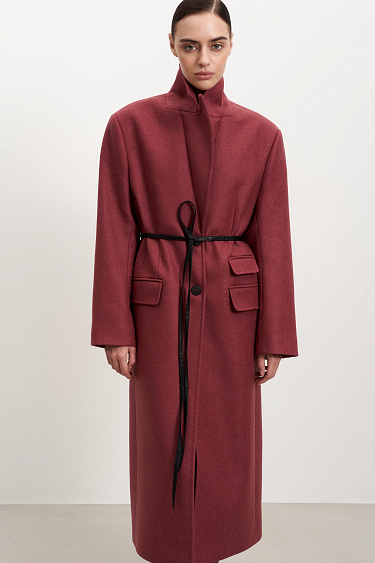 Шерстяное пальто на двух пуговицах 