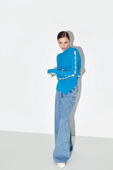 Топ с рукавами на пуговицах