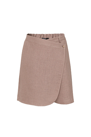 бежевый Юбка-шорты из 100% льна с застежкой на запах. Дополнить образ можно рубашкой.