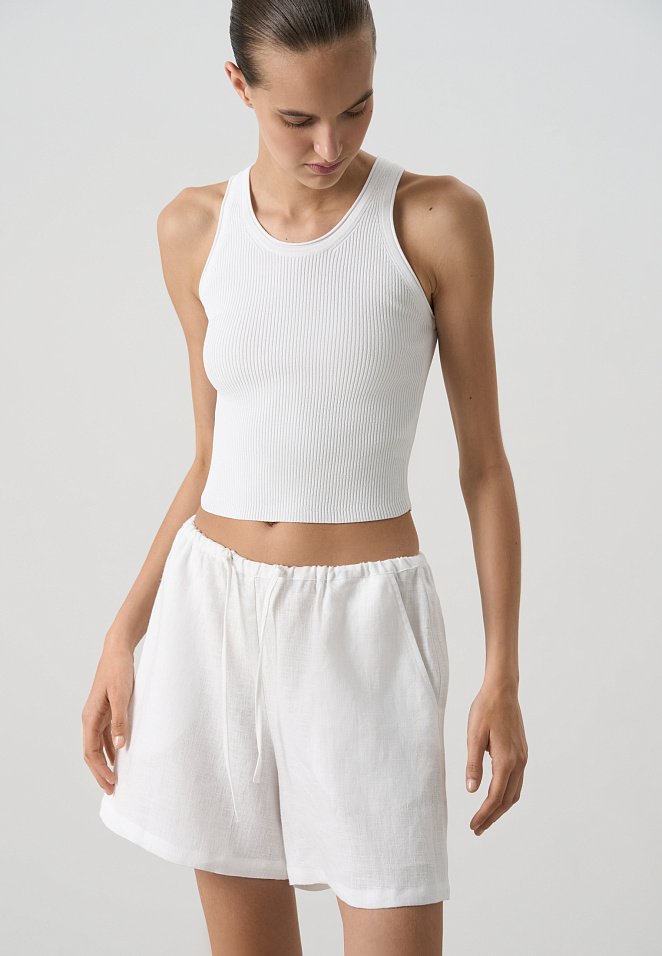 Льняные шорты с кулиской