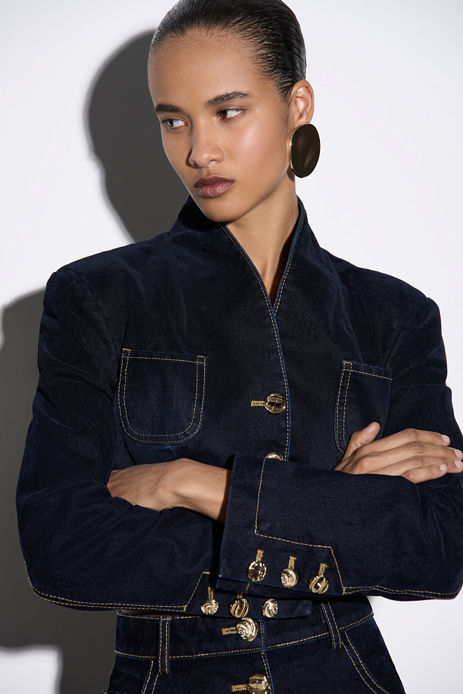 Джинсовый жакет с эффектом бархата