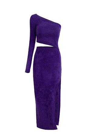 фиолетовый Длинное платье из бархатной вискозы с вырезом на плече и разрезом на ноге.