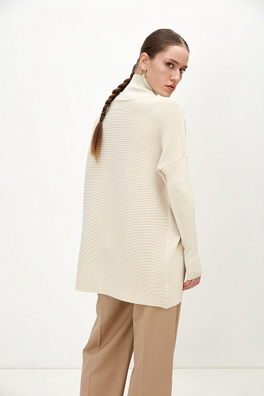 Джемпер в мелкий валик