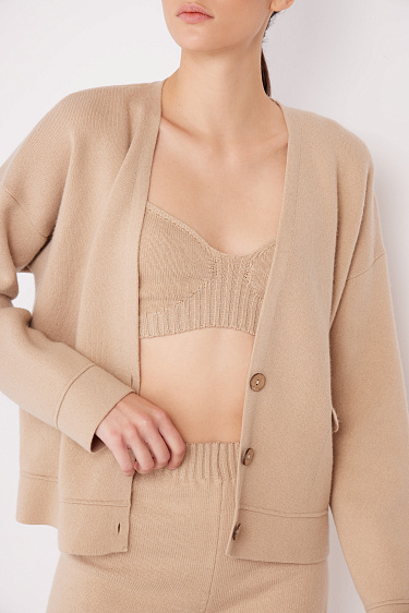 Топ из шерсти и кашемира