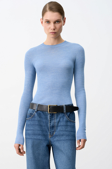 Цельновязанная водолазка из шерсти