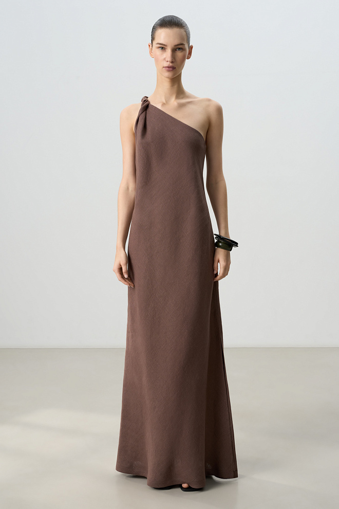 Платье из 100% льна с перекрутом