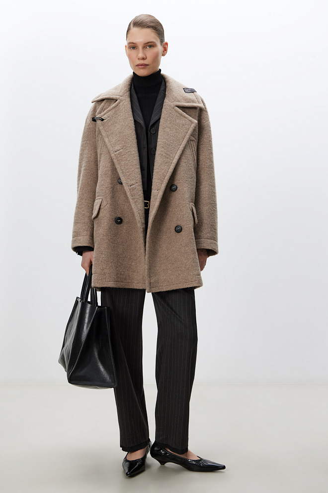 Двубортное пальто 