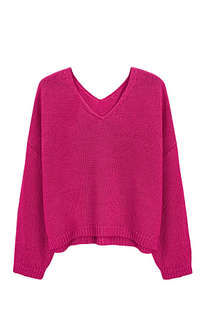 фуксия Трикотажный джемпер из 100% льна с V-образным вырезом. Модель прямого силуэта с длинным рукавом и удлиненной спинкой. Края изделия выполнены в рубчик.