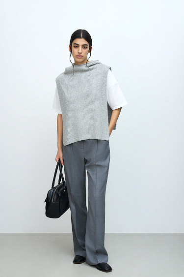 Капор-манишка