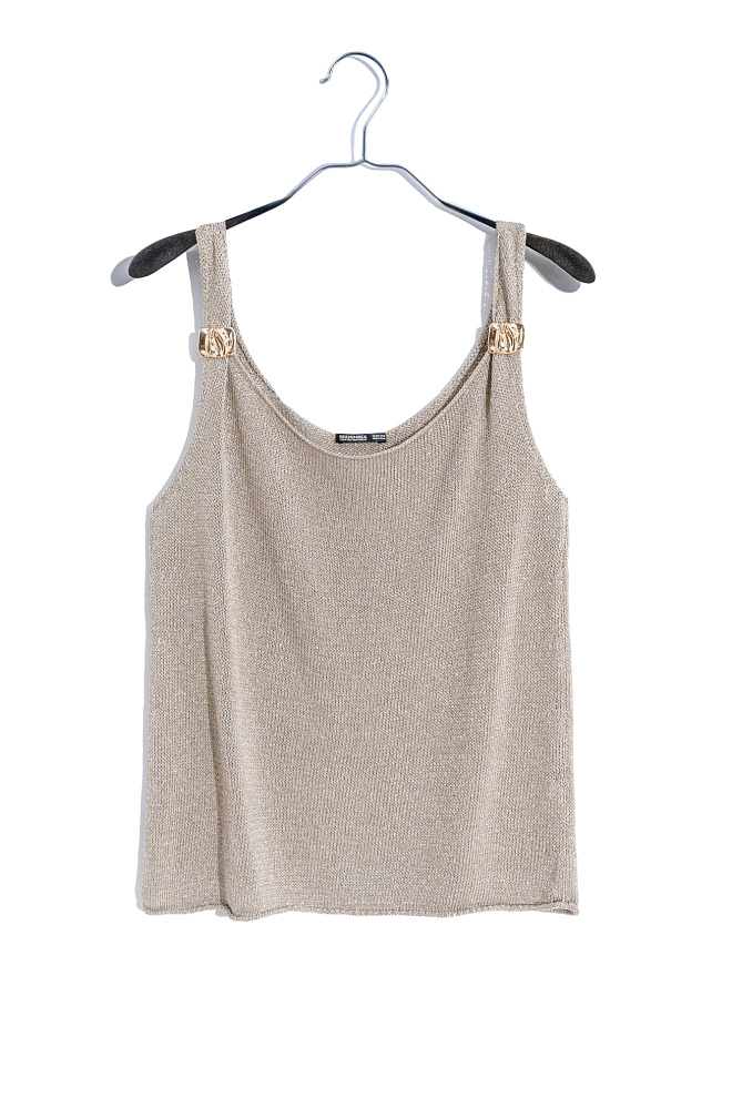 Топ с люрексом и декоративными перемычками