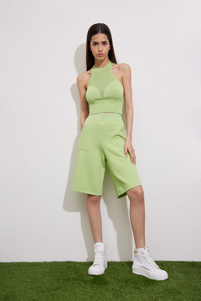 Спортивные шорты из вискозы