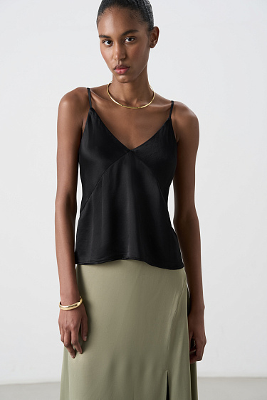 Топ из атласной вискозы