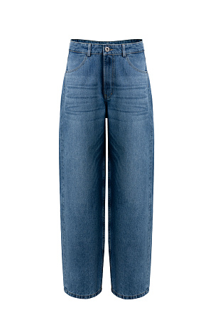 голубой Прямые джинсы из 100% хлопка. Модель свободного силуэта со средней посадкой, пять карманов. Застежка на молнию и пуговицу.