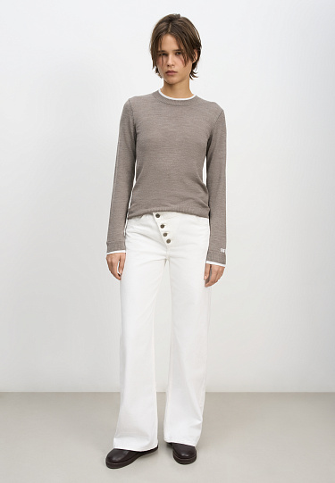 Джемпер с манжетами и воротничком