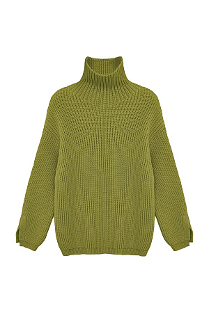 хаки Трикотажный джемпер с шерстью альпака. Модель свободного силуэта со спущенным плечом, высоким воротом и разрезами на манжетах.