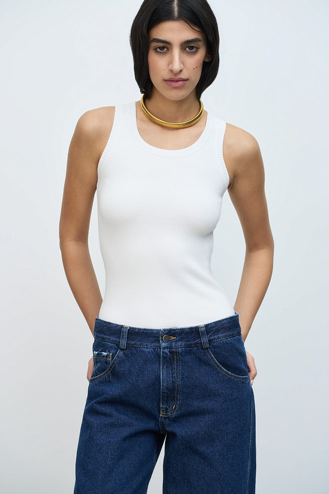 Удлиненная трикотажная майка