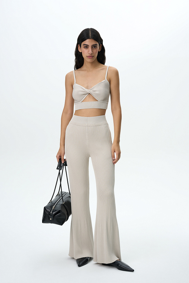 Расклешенные брюки из вискозы