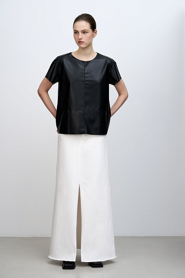 Футболка из экокожи