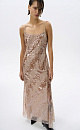 Платье с пайетками на тонких бретелях. Модель приталенного силуэта длины макси с вырезом на спине и застежкой на молнию. 