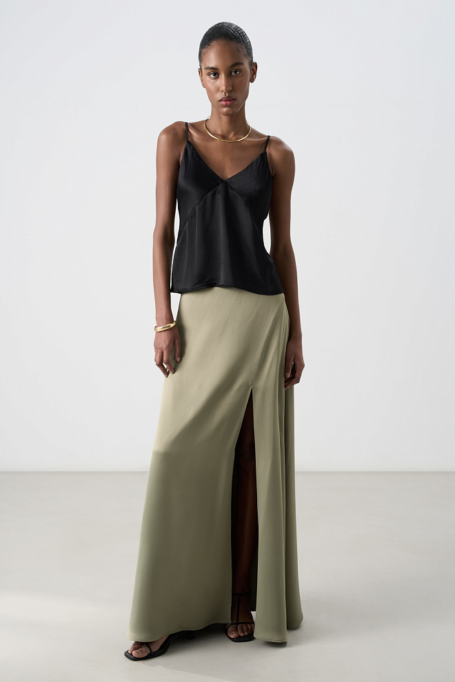 Топ из атласной вискозы