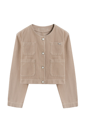 бежевый Вельветовый жакет из 100% хлопка. Модель свободного силуэта со спущенной линией плеча и накладными карманами. Застежка на металлические пуговицы. Дополнить образ можно юбкой или брюками.