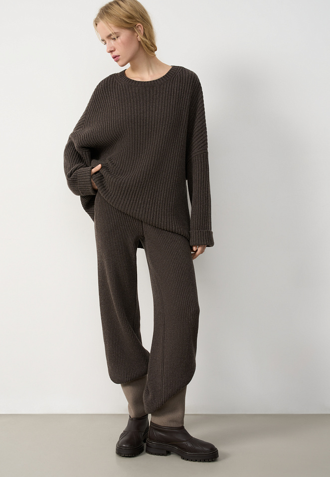 Джемпер из кашемира и шерсти в широкий рубчик